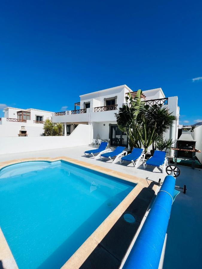 Villa Jasmine Плая Бланка Екстериор снимка